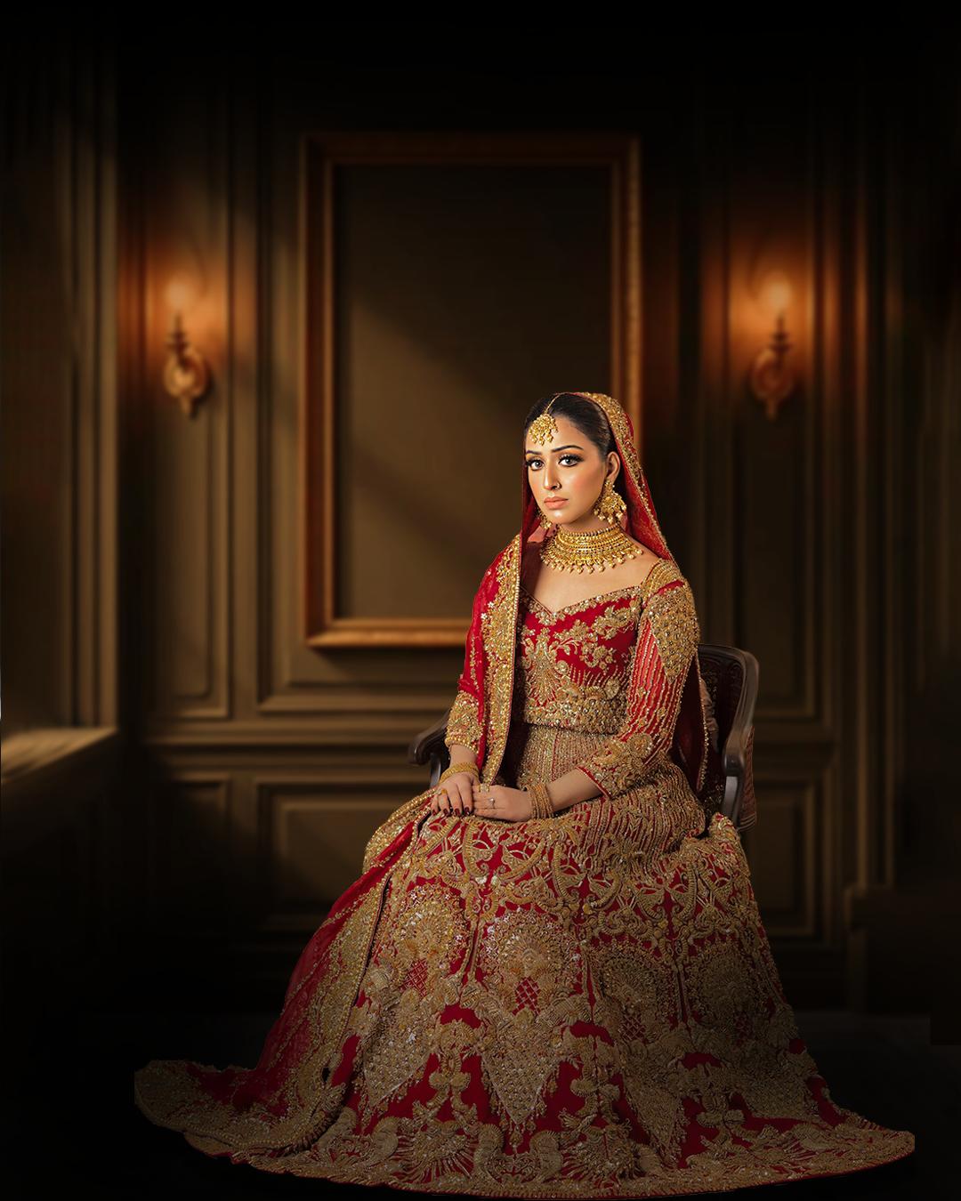 Sana In La Rose (Red and Gold Edition)