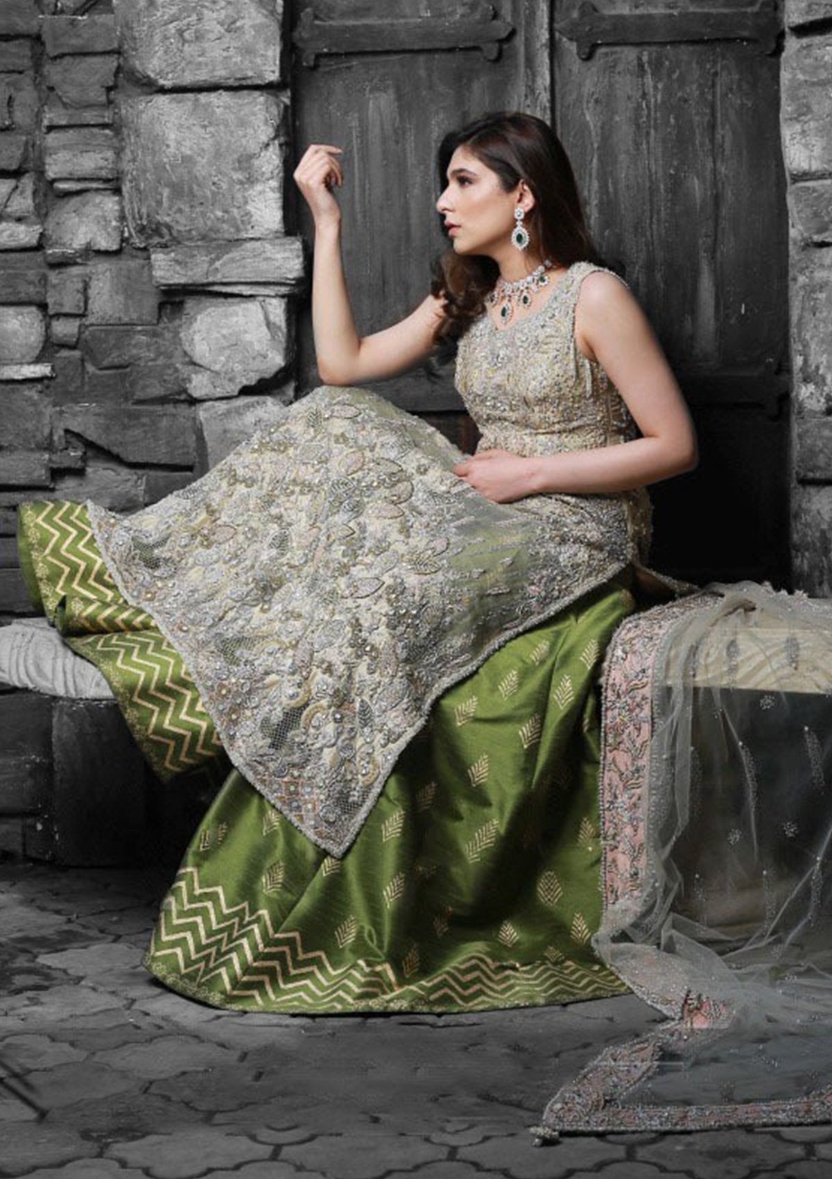 Pearla II by Trousseau by